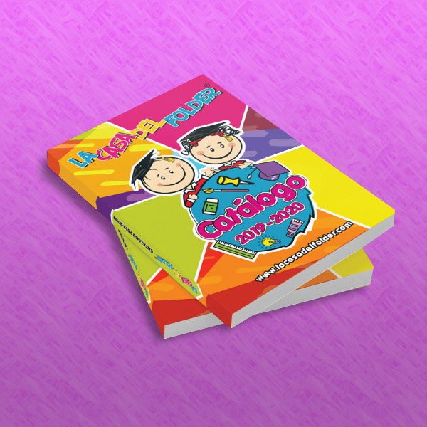 Catálogo de 200 páginas de todos los productos de la empresa